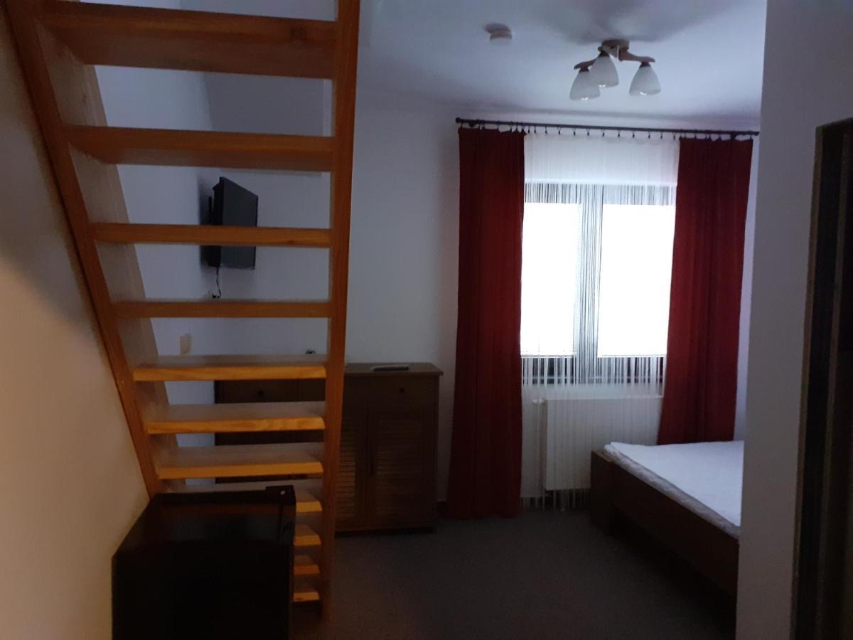 Rodinny Pension U Soudku Rudník Buitenkant foto