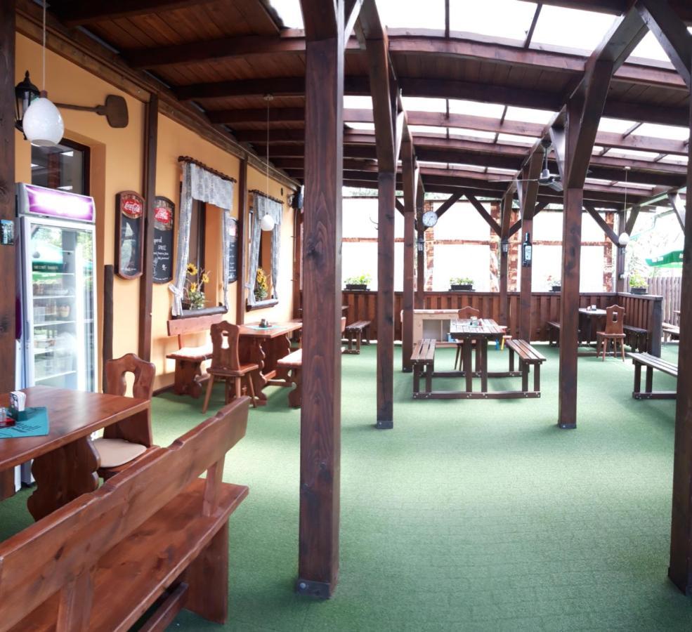 Rodinny Pension U Soudku Rudník Buitenkant foto